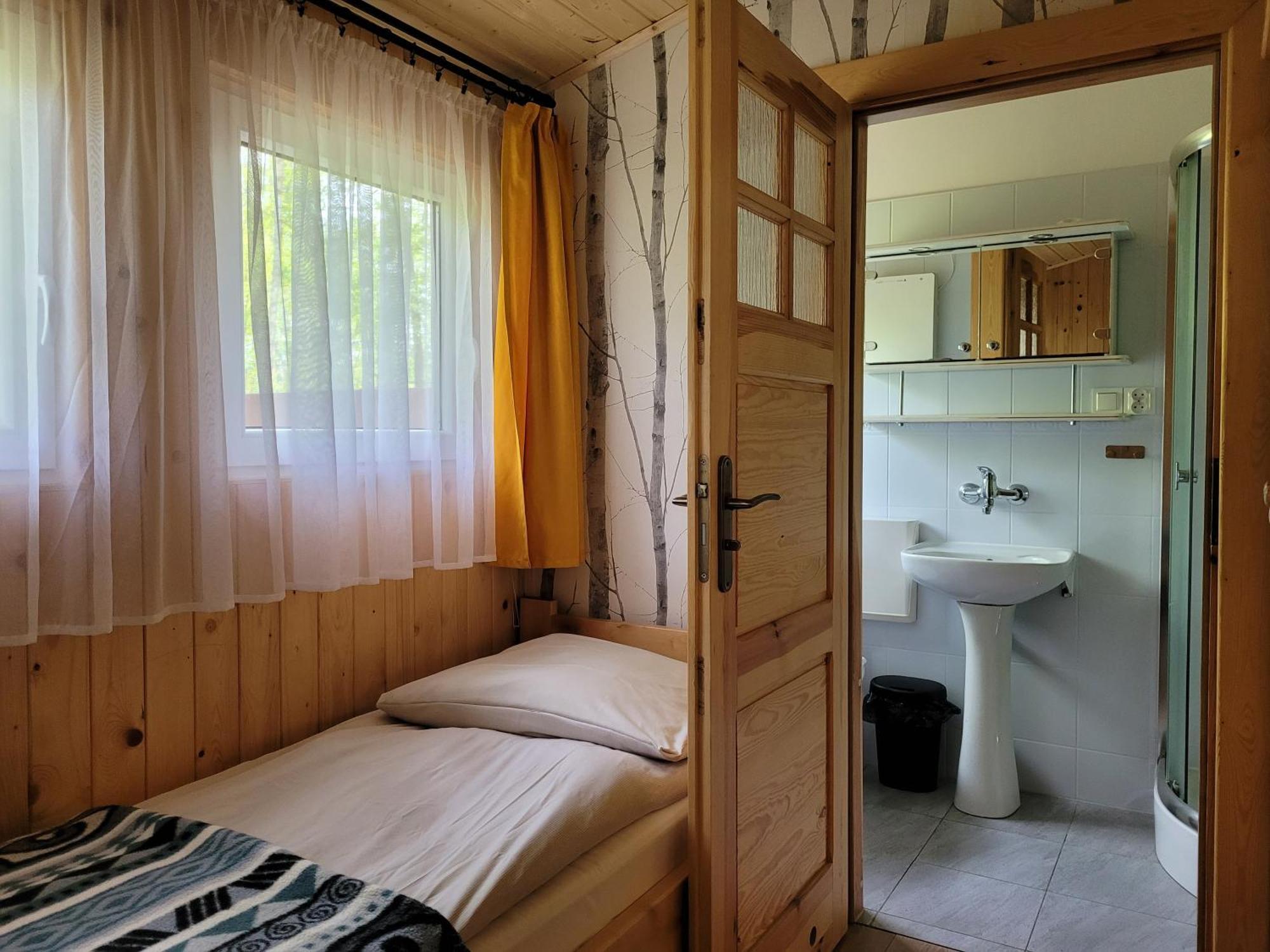 Zacisze, Okoniny Holiday home Sliwice