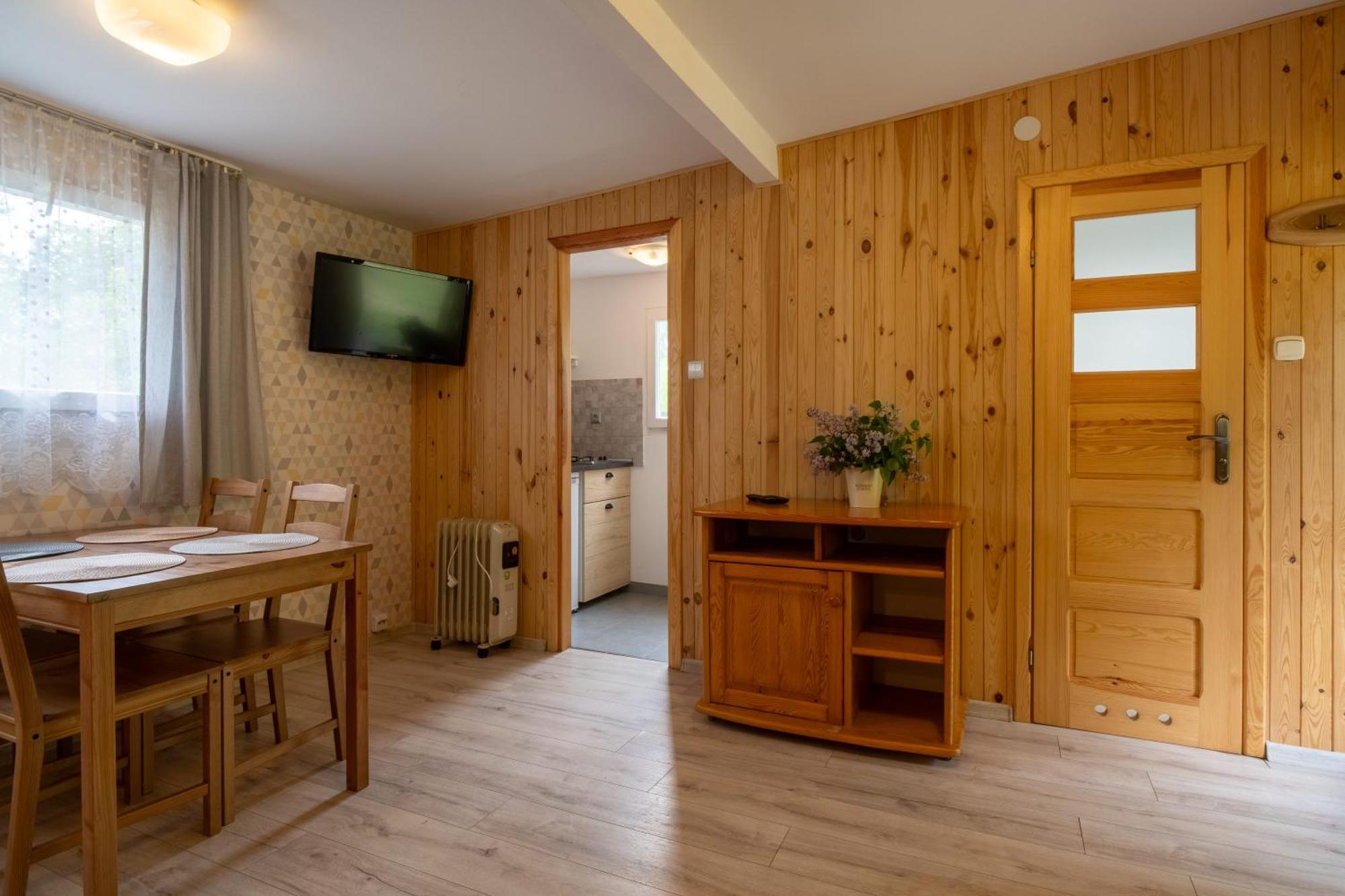 Zacisze, Okoniny Holiday home Sliwice
